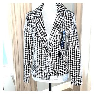 Ladies Houndstooth Zip Sweater